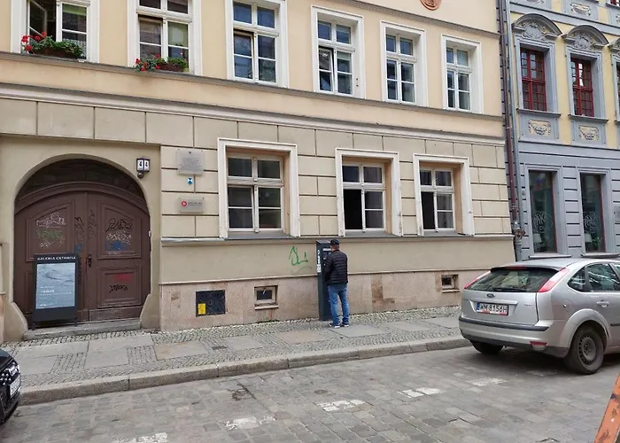 Good Night In - Aries